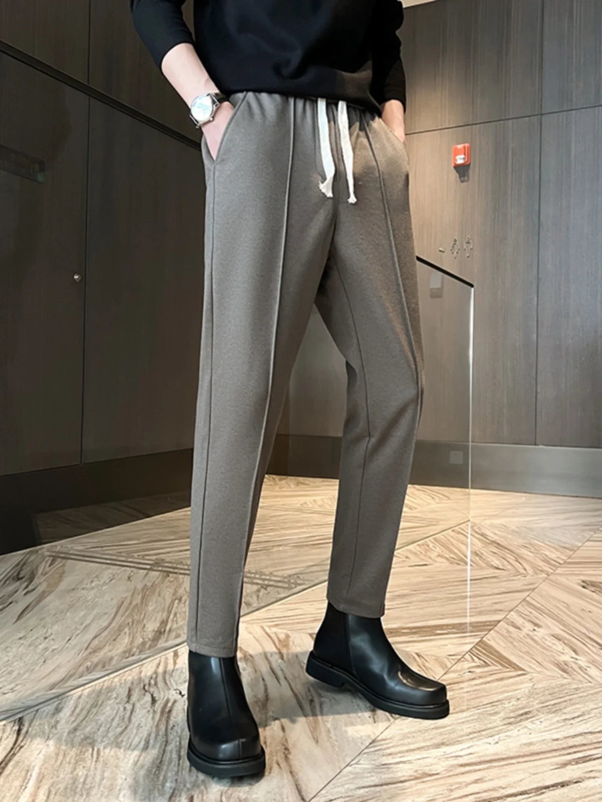 

Briti Sle Men's Slim Fit Woolen Trousers 3D Tailoring Versatile Straight Leg Suit Pants for Autumn Winter Casual Wear