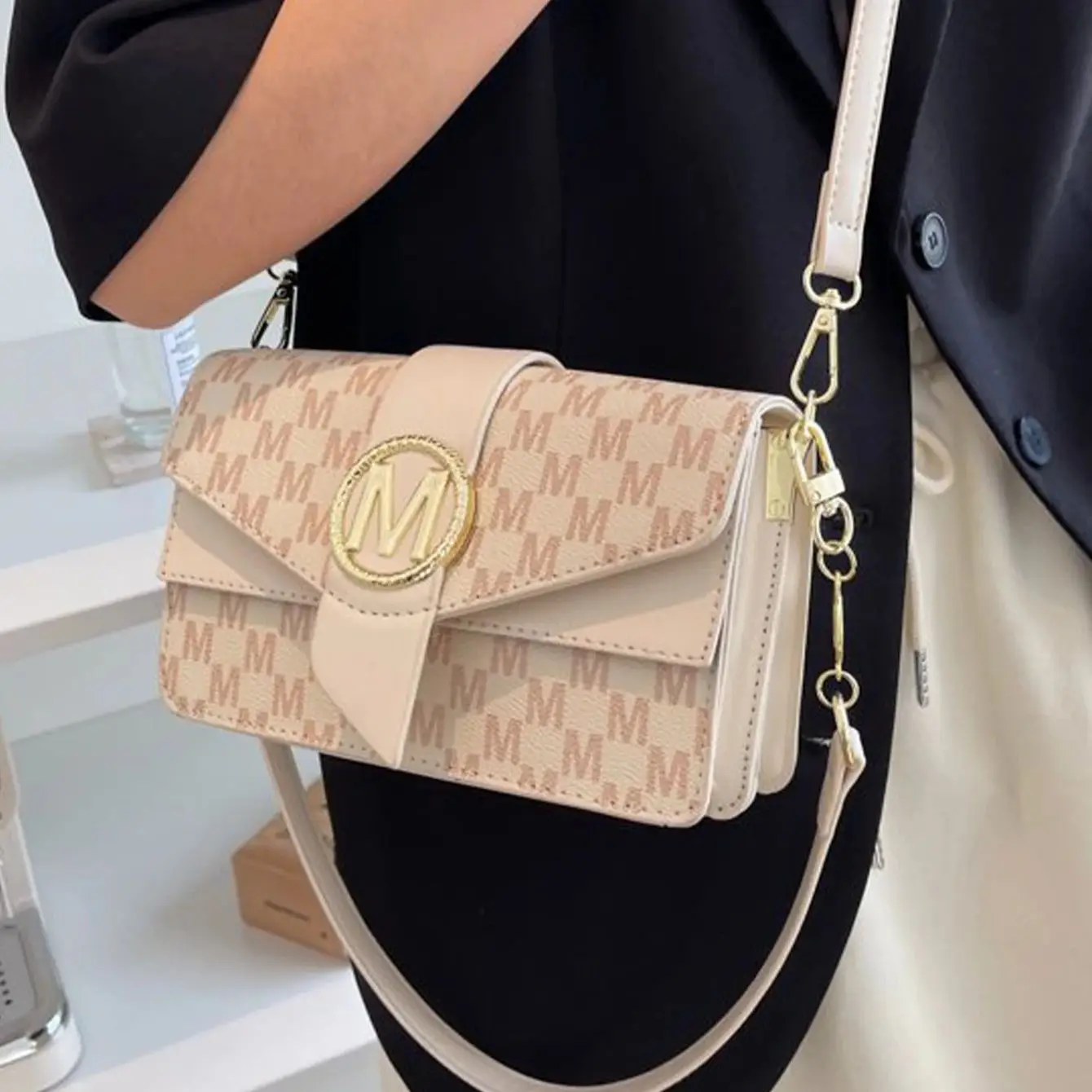 Thumbnail 2 - #30 Newest Saddle Bags