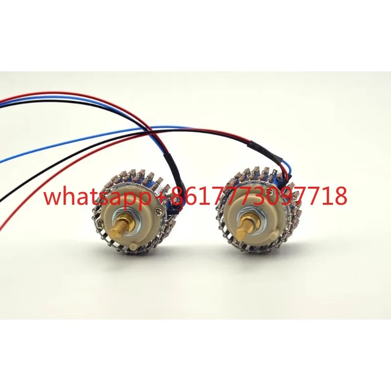 Copper-producing shaft 24-speed mono all-brown L-type volume potentiometer pair