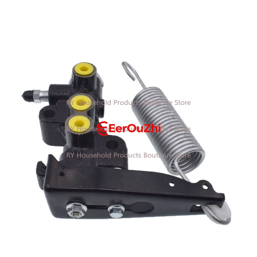 Car accessories For Mitsubishi L200 Triton 1986-07 Load Sensing Valve Brake Compensator MB618321 Auto Parts