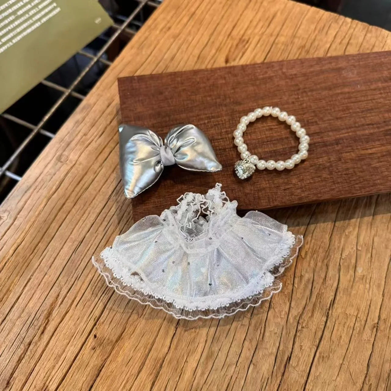 Ropa para muñecas, vestido de princesa de 17cm, ropa para muñecas, caja ciega, accesorios para muñecas, collar con lazo