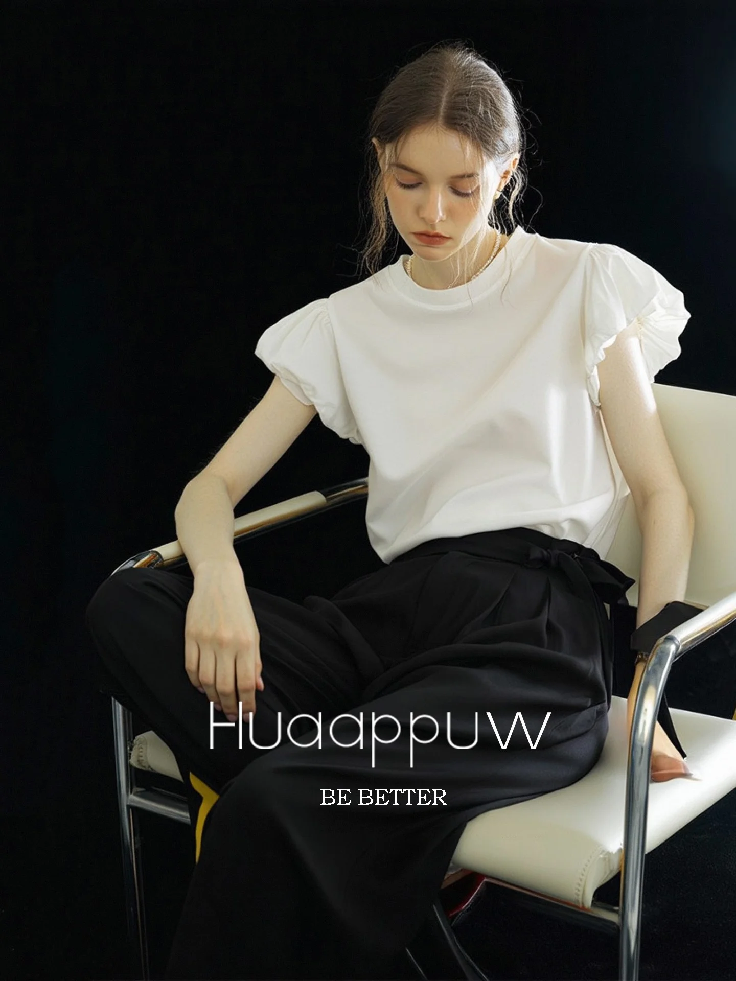 

Huaappuw White Blooming Shoulder T-Shirt Women's Summer New Style round Neck Sleeveless Versatile Top Korean Style Bubble Sleeve