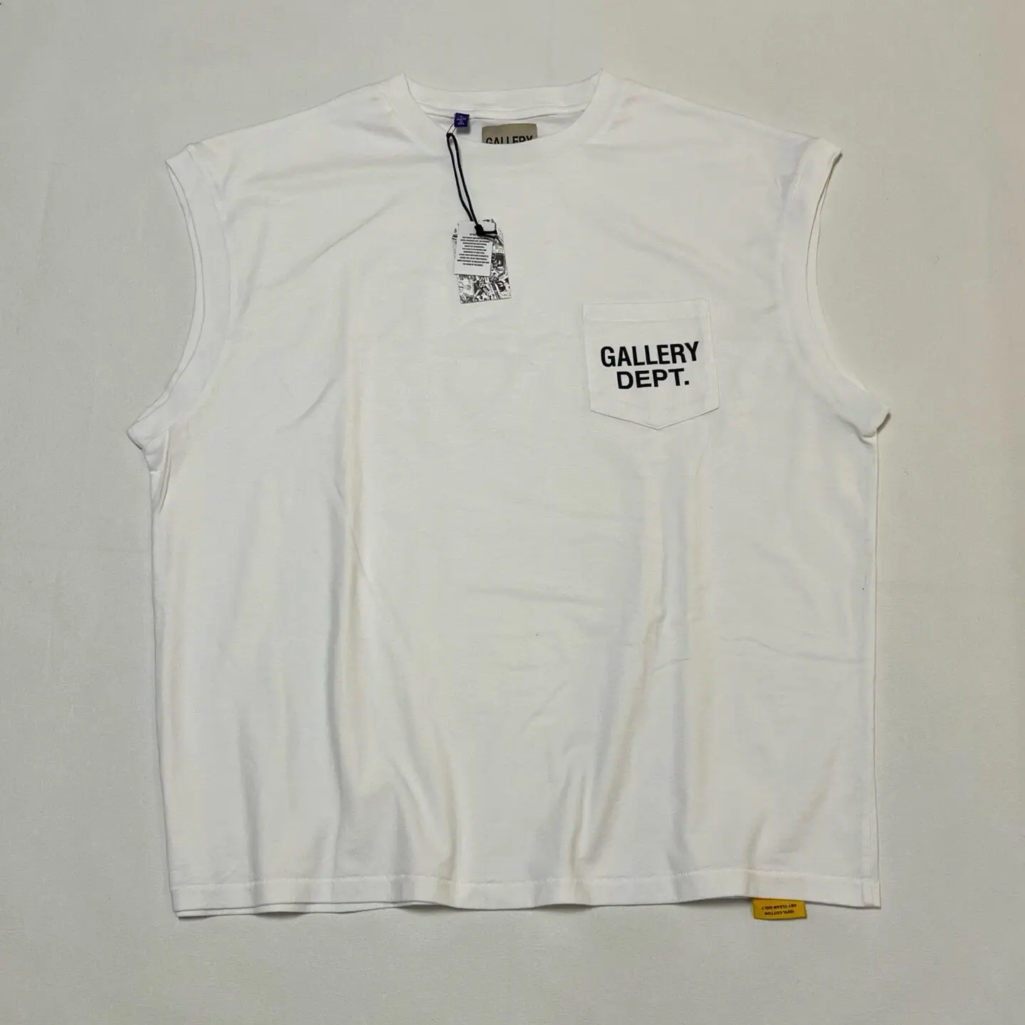 Gallery DEPT English Pocket Print Washing Water Old Sports Leisure Crew Neck Vest