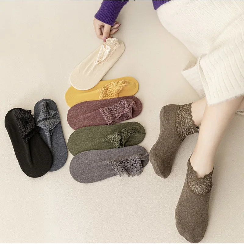 Wholesale Women's Dralon Thick Fleece Lined Floor Socks, Lace Trim Low Cut Invisible No Show Socks, Warm Socks from Sock Factory