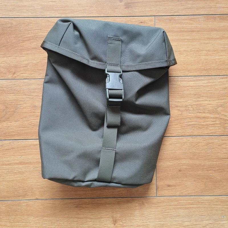 

Вместительная сумка для хранения на веревке для использования на улице