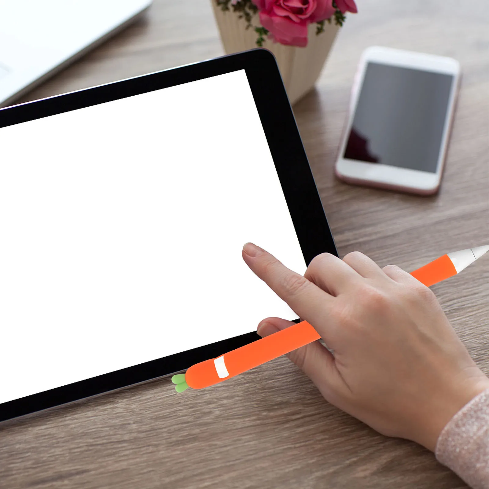 

Carrot Shaped Silicone Stylus Sleeve Cover Grip Protector For Pencil 1 Lightweight Shockproof Scratch Resistant Orange