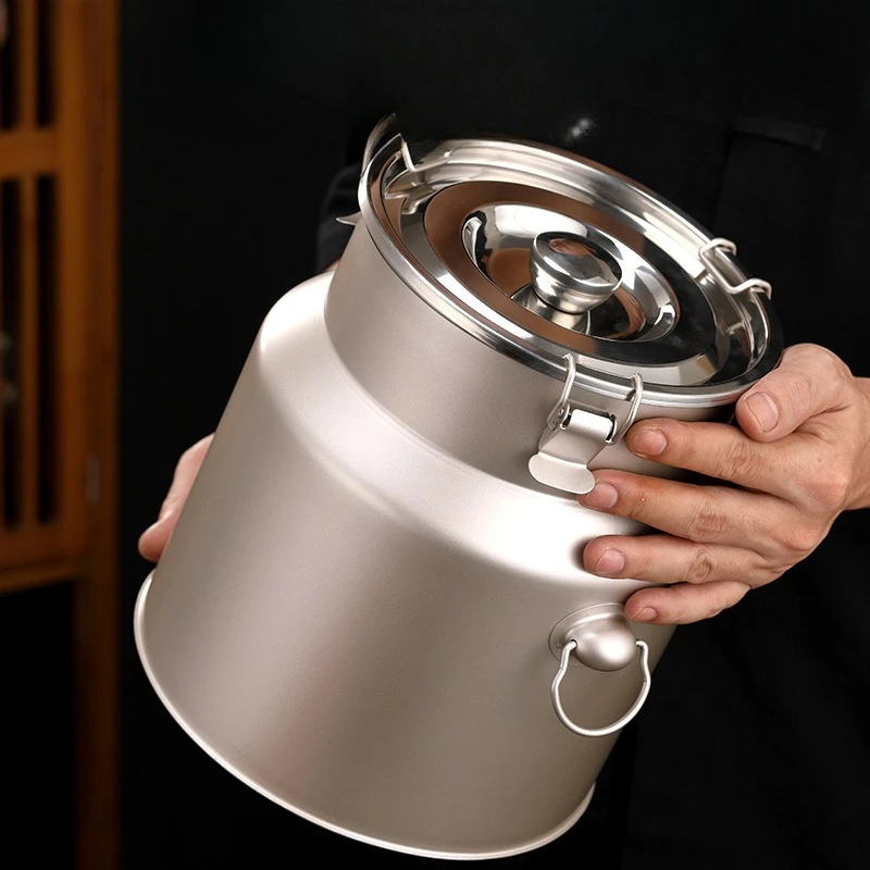 High-grade stainless steel tank, empty can, tea can, large one and a half catties packaging box.