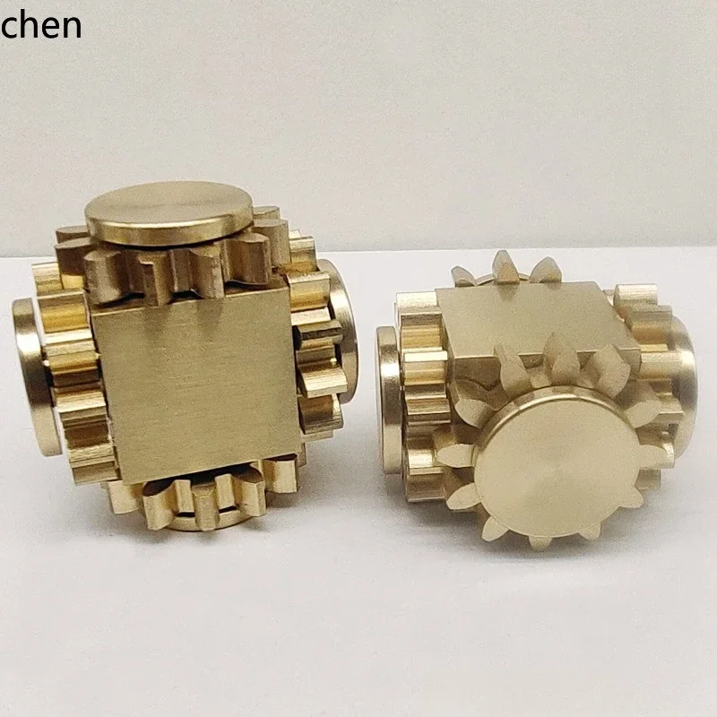 DSA Brass Fidget Spinner Gear Cube Leisure Gadget Stress Relief Ornament