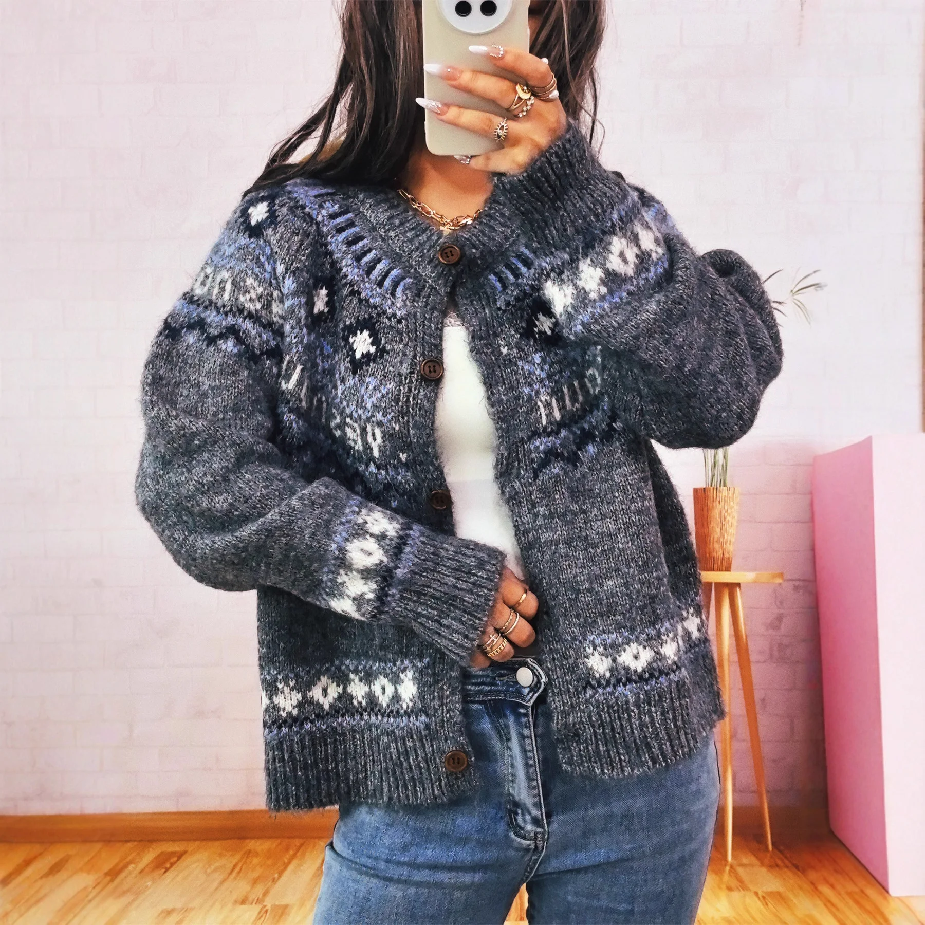 

Autumn Winter New Knitted Cardigan Women Vintage Jacquard O Neck Long Sleeve Single Breasted Sweater Coat Female Knitwear Coats