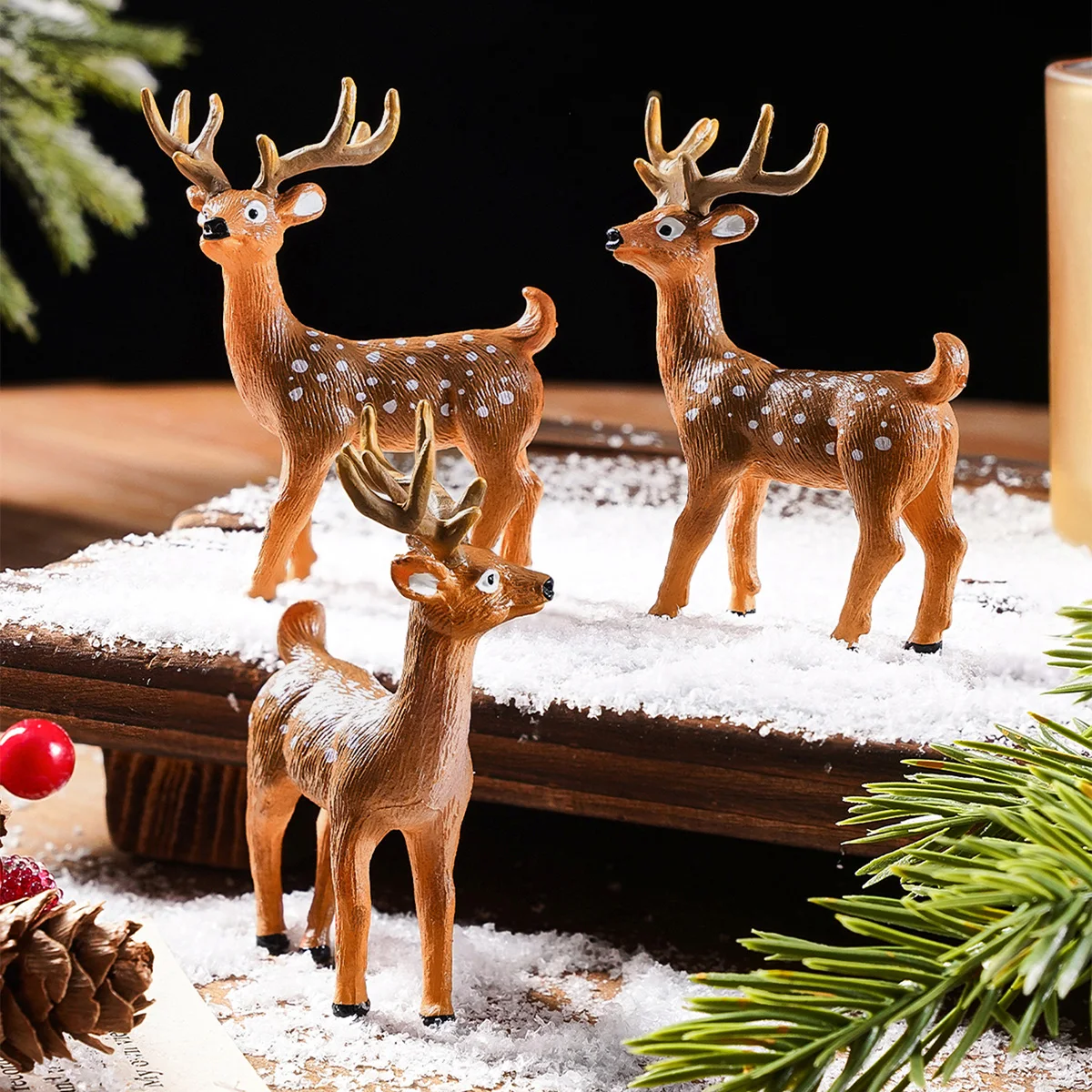 3 Stück, Weihnachts-Mini-Rentier-Harz-Ornamente, bunte dreidimensionale Hirsch-Tischdekorationen, Kunsthandwerk – Detail 1