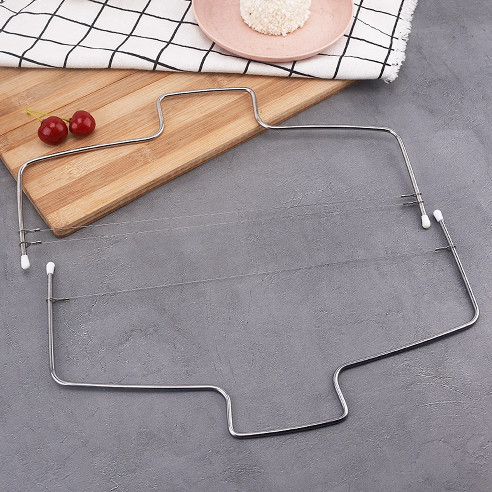 8 Speed Adjustable Stainless Steel Cake Leveler with Detachable Wire Precision Cutter for Smooth Even Layers