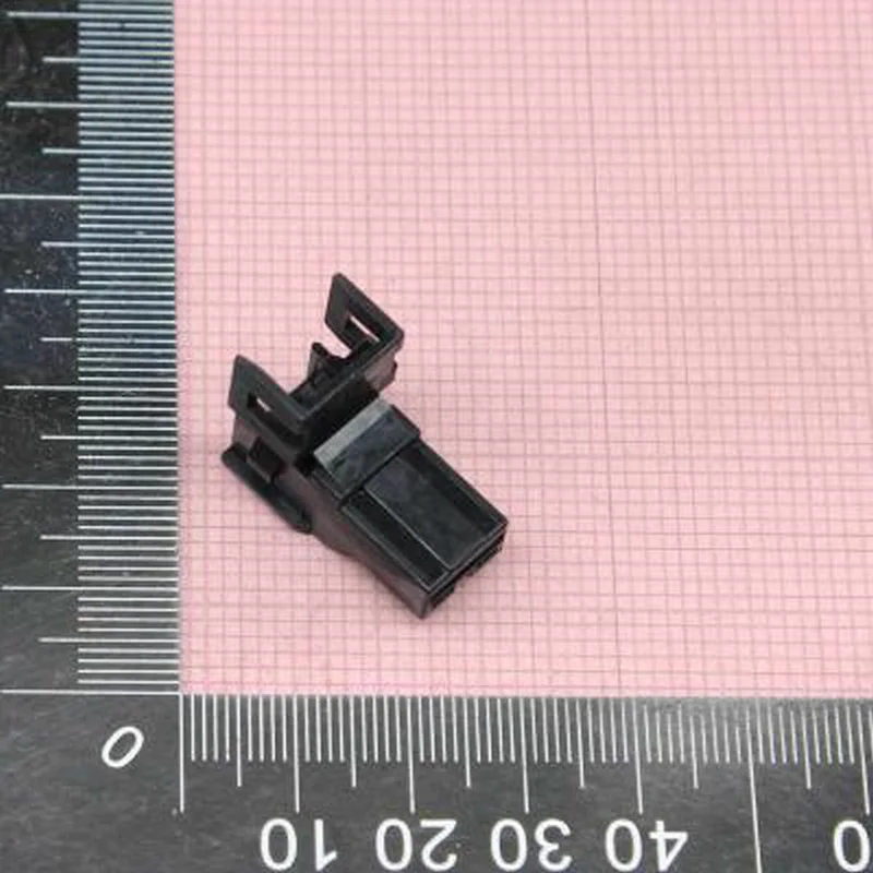 

100PCS Genuine Tyco connector 172863-2 1P black rubber shell