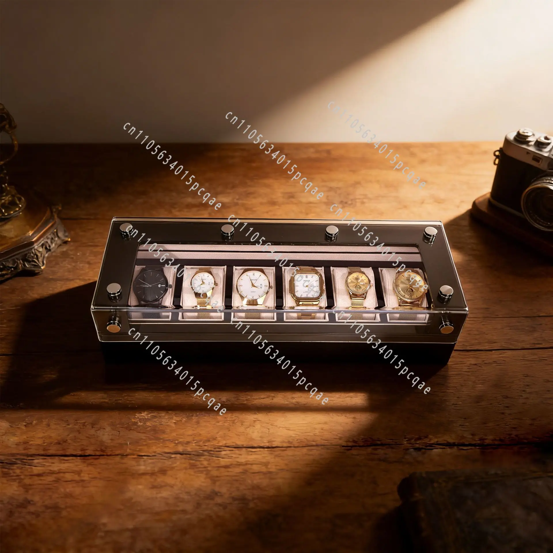 6-digit, 12-digit, and 18-digit watch storage with a premium feel like a lacquered watch box, acrylic display with a window