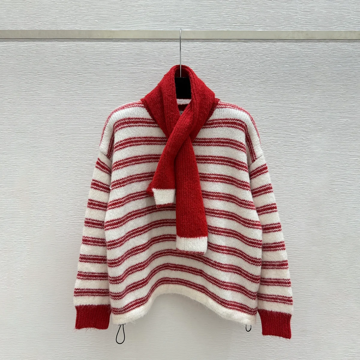 2026 Women High Quality Wool Blend Sweater Color Stripe Built-in Scarf Loose Knit Top261010257