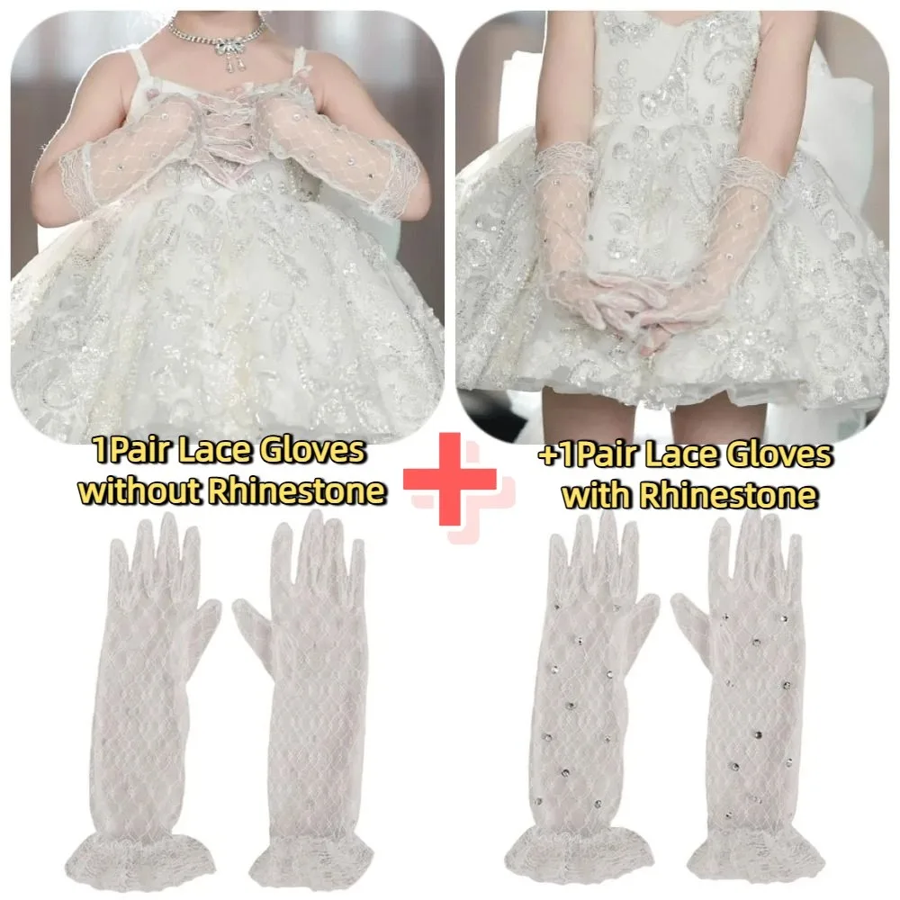 

2 пары белых детских кружевных перчаток с пятью пальцами, яркие варежки со стразами для девочек, сетчатые элегантные перчатки для выступлений