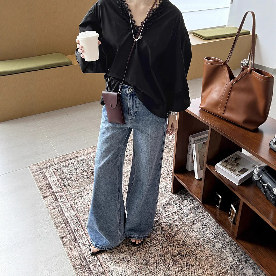 Chemise d'automne en coton à panneaux français pour femmes, col en v, dentelle découpée, manches lanternes