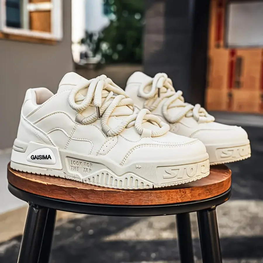 

Unisex Sports Casual Shoes - Lace-Up Non-Slip And Wear-Resistant Skateboard Shoes Available in Yellow Black And Beige Suitable