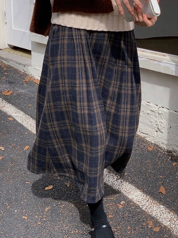 الرجعية منقوشة المرأة تنورة 2025 الخريف جديد عالية الخصر ألف خط التنانير موضة التنانير الطويلة غير رسمية #2