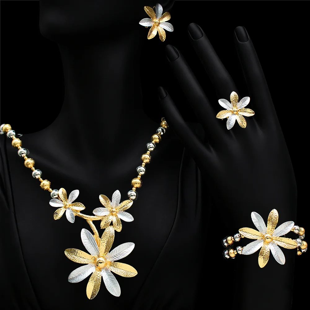 Italian 18K Gold Plated Beads Necklace Set Petal Pendant Elegant Women's Jewelry Set Wedding Party Banquet Jewelry Accessories