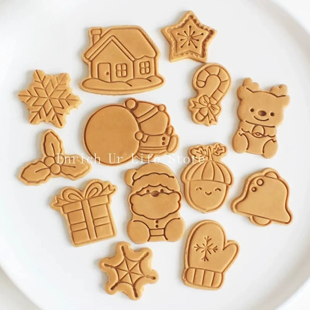 Christmas Series Cookie Cutters Cute Cartoon Santa Claus Pressable Biscuit Mold Gingerbread Man Cookie Stamp Baking Bakeware