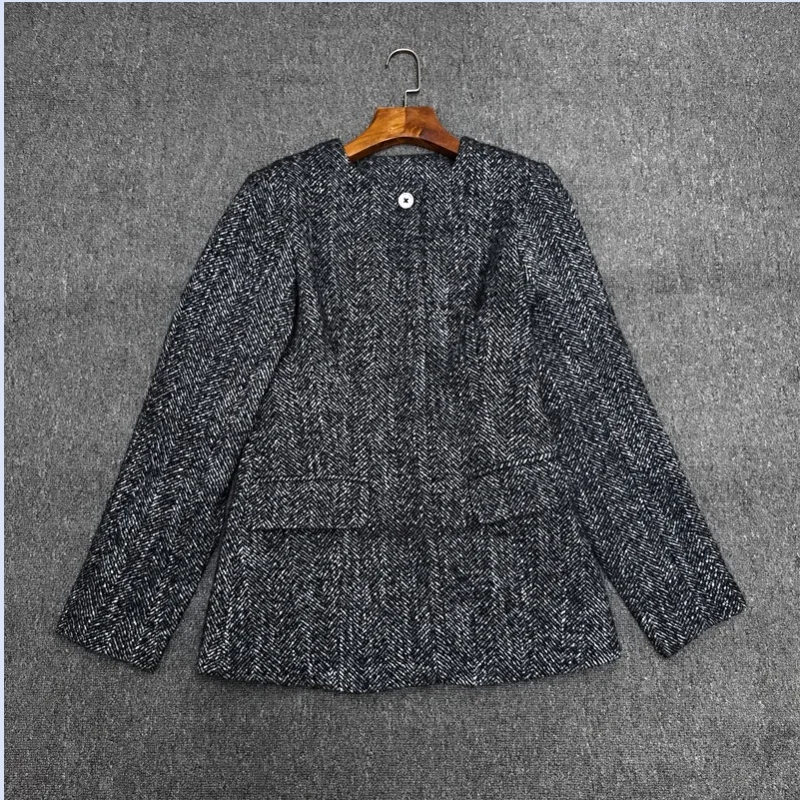 سترة خريف وشتاء جديدة من نورديك TT خفيفة فاخرة وأنيقة من مزيج الصوف برقبة دائرية وخصر