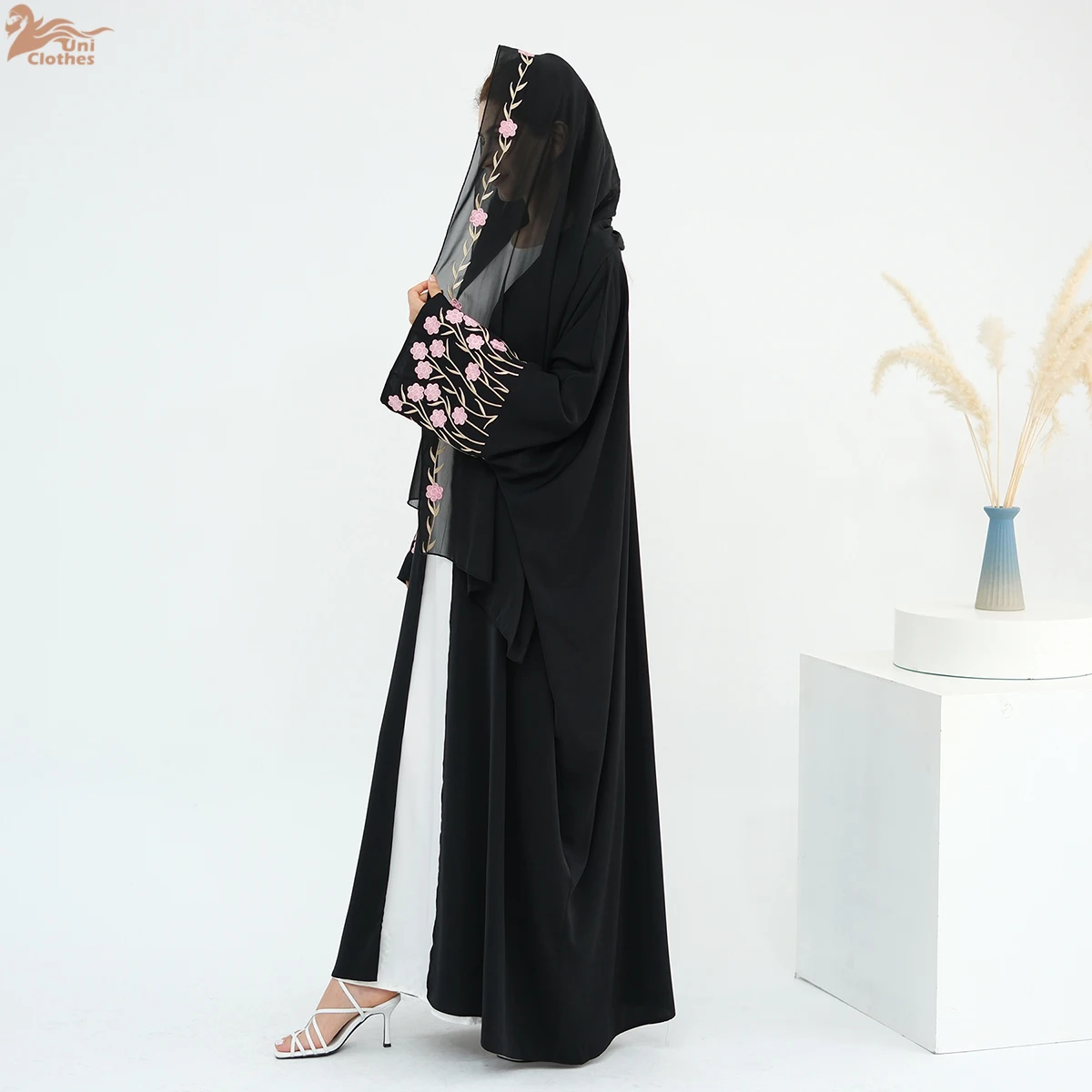 Embroidery Dubai Abaya 2025 Modest Open Abaya with Matching Hijab Abaya Women Muslim Dress Islamic Womens Clothing