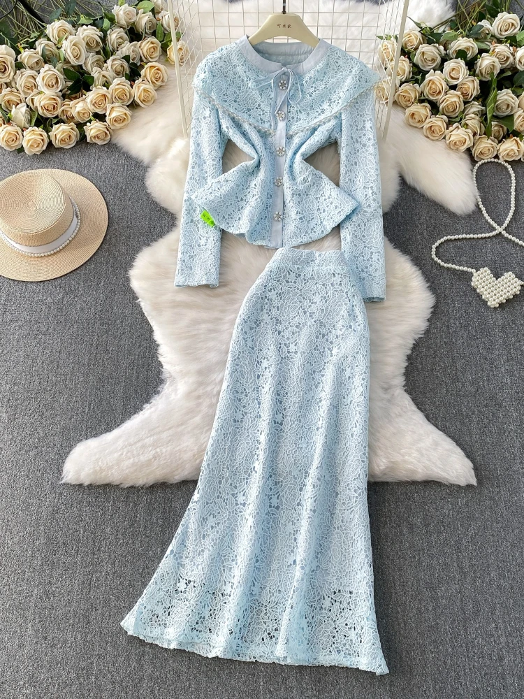 

Elegant hook flower lace round neck pearl button shirt+high waist slimming half skirt autumn new temperament two-piece set