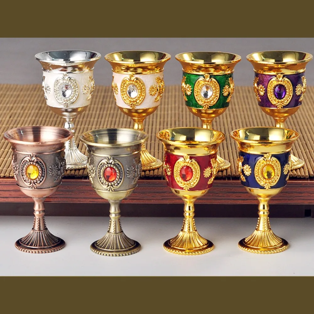 Exquisite Vintage Medieval Rose Embossed Goblet Anti-break Zinc Alloy Liquor Cup Mini Spirits Cup Bar