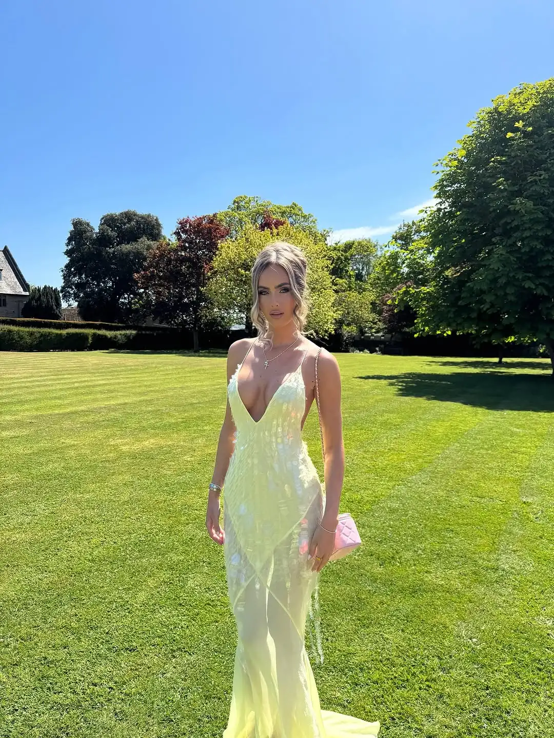 Lady Pale Yellow Sequinmaxi Dress  Mesh Spaghetti Strap Deep V Neck Sheer Train Mermaid Hem Gown 2026 Summer Party Outfits