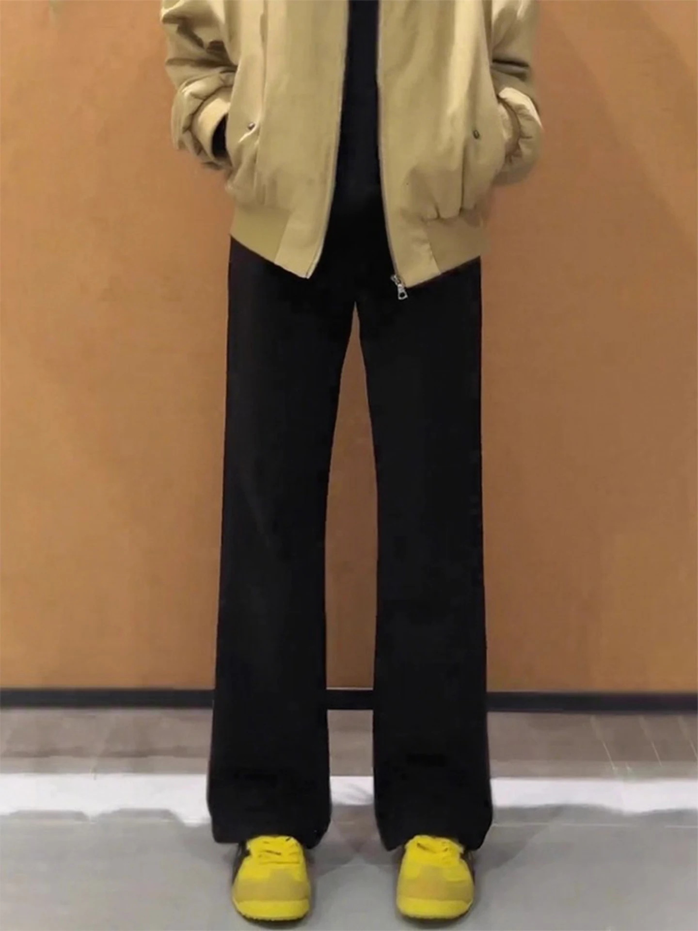 

Мужские осенне-зимние брюки с флисовой подкладкой, расклешенные, удлиняющие ноги, с высокой талией, прямого кроя, стильные, цветные