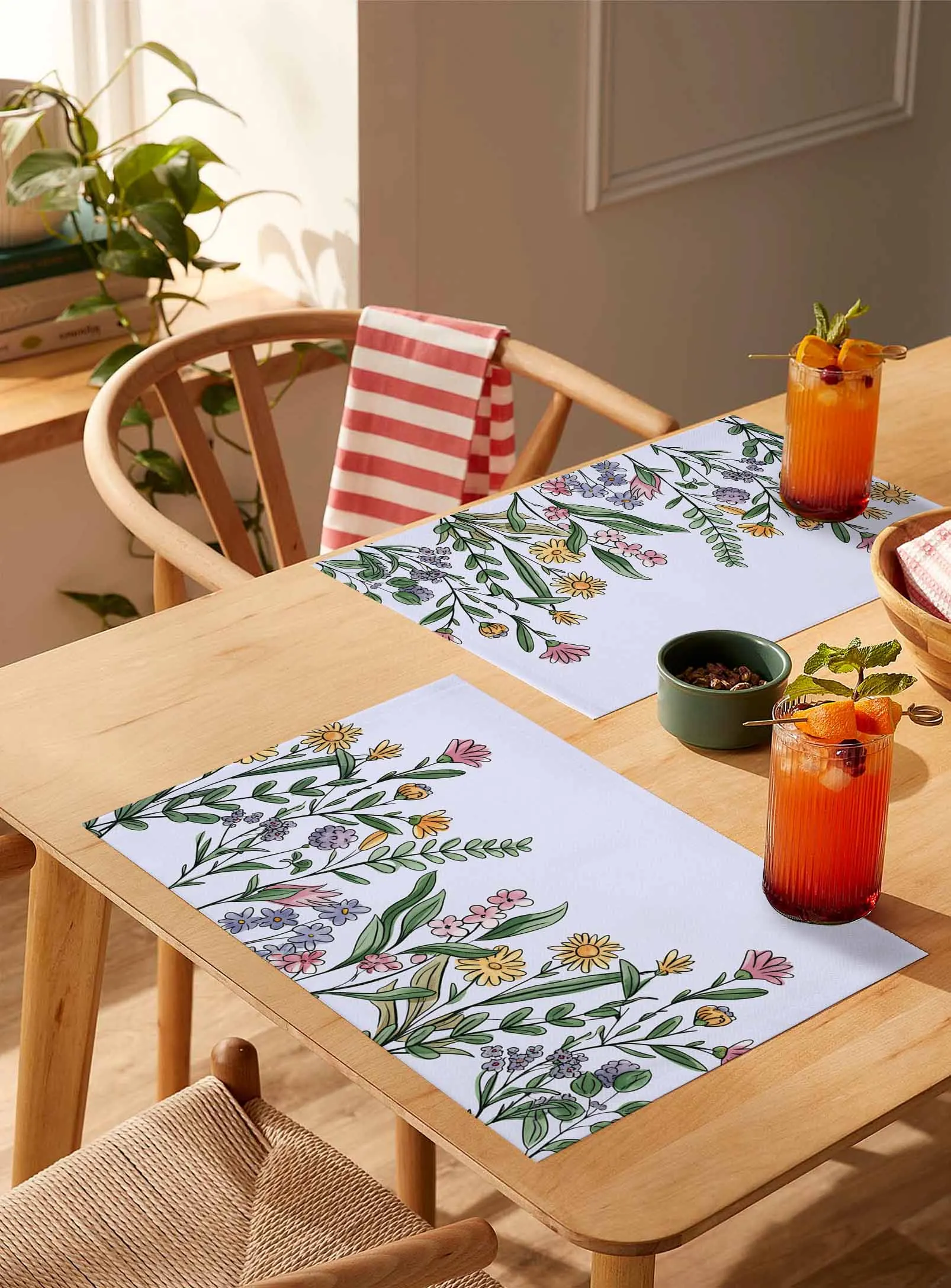 

4/6 Pcs Vintage Purple Wildflower Daisy Placemat Wedding Party Dining Decor Linen Table Mat Kitchen Accessories