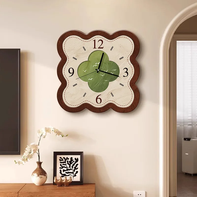 Modern Wall Clock Living Room Dining Room Decorative Painting Silent Ticking Accurate Timekeeping Eco-Friendly Material