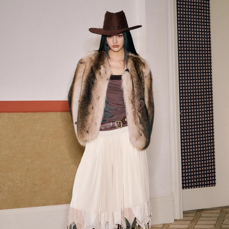 เสื้อโค้ทขนแรคคูนแท้จากอเมริกา แบรนด์ YOLANFAIRY สำหรับฤดูหนาว ผสมหนัง คอทรงกลม สไตล์ยุคกลาง รุ่นปี 2025