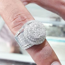 Huitan 2022 Wedding Trend Women Rings Full Bling Iced Out AAA White Cubic Zircon Rings Luxury Fashion Engagement Jewelry Anillos