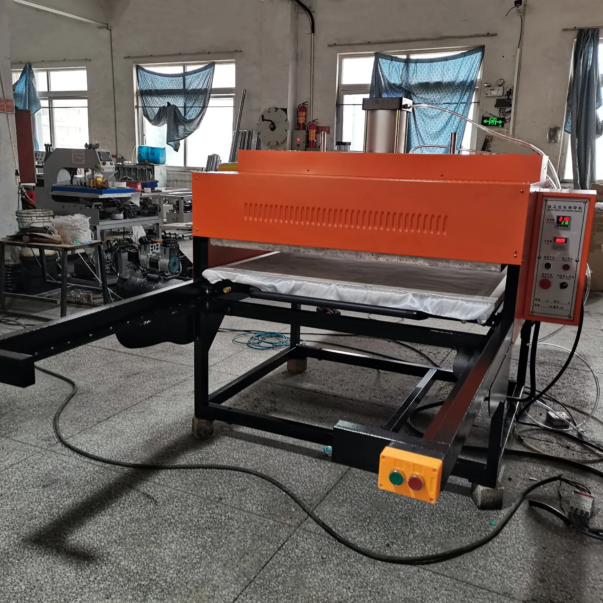 Automatic Semi Automatic Pneumatic Heat Press Machine Large Format T Shirt Sublimation Bulk Orders Africa