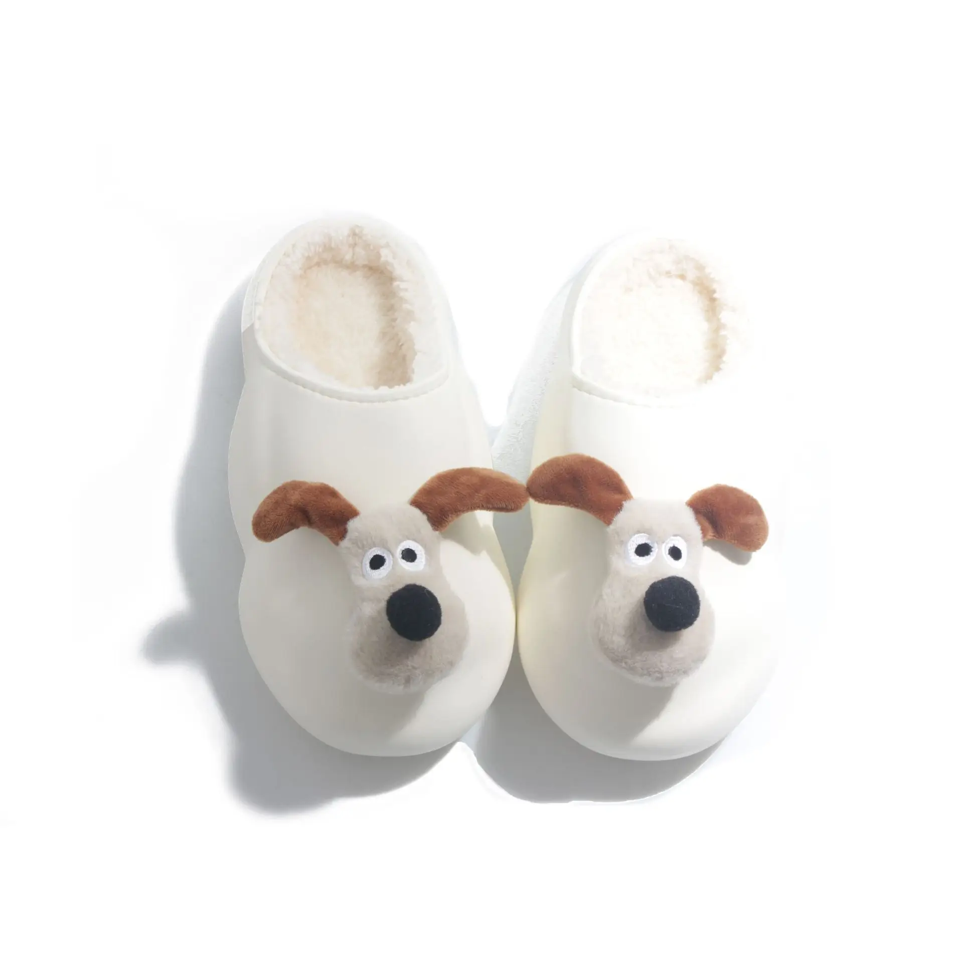 Cartoon Schattige Hond Katoenen Slippers Dames 2024 Herfst En Winter Nieuwe Kleding Antislip Fleece Warme Pluche Slippers