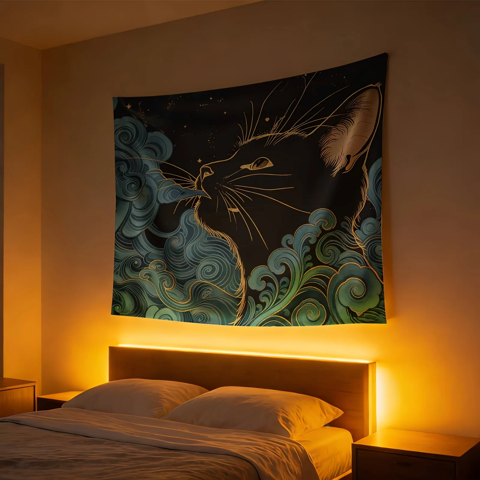 VIKAMA Starry Sky Black Cat Gilded Tapestry, Light Luxury Art Style for Living Room Wall Decor