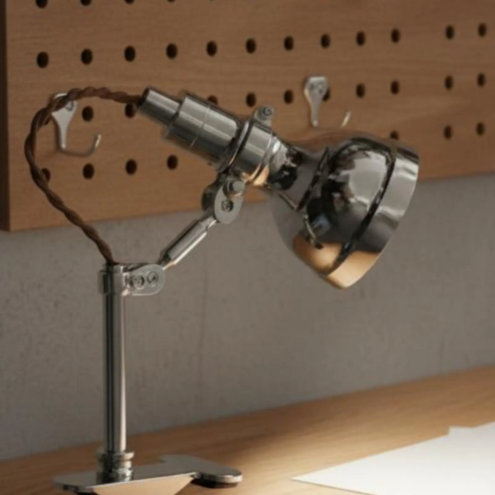 Bauhaus Design Floor Lamp Multi-Functional Utilitarian Swing Extendable Lamp Clamp-Mounted Perusing Lamp Light Indoor Lighting