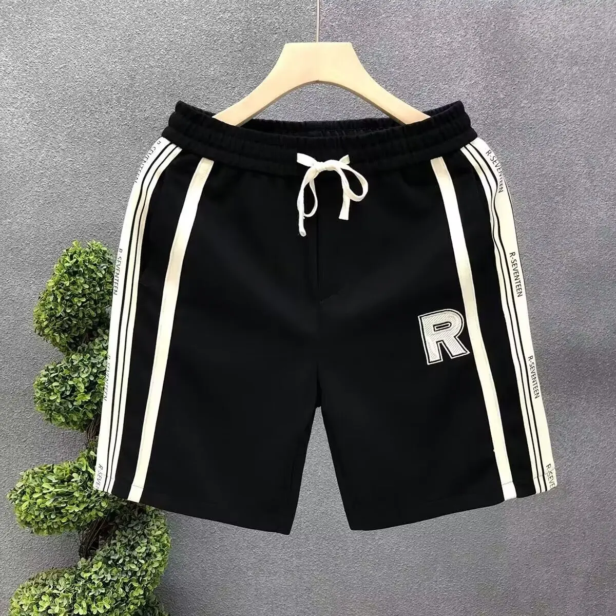 High Quality Men\'s Shorts Summer American Gym Shorts Fashion Black Sports Short Pants High Street Men\'s Clothing Streetwear 2024