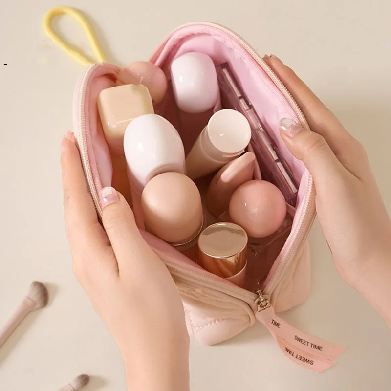 Soft Padded Makeup Organizer Pouch Small Clutch Handheld Storage Case Heart Quilted Half-Moon Cosmetic Bag for Women