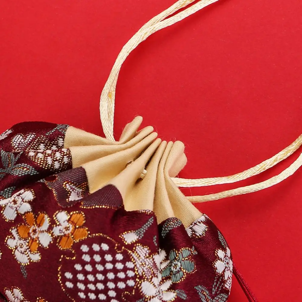 1Pcs New Chinese Style Jewelry Storage Bag Brocade Sachet Pouch Tassel Gift Bag Coin Purse Mini Vintage Drawstring Bag
