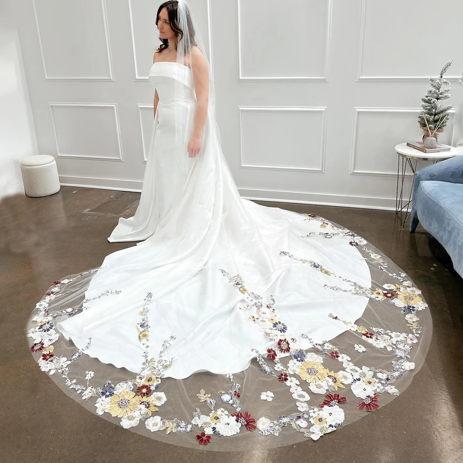 Customized Colored Embroidered Lace Veils for Bride Outdoor Stitch Flowers Soft Mesh 1 Meter Long Drag Wedding Veil