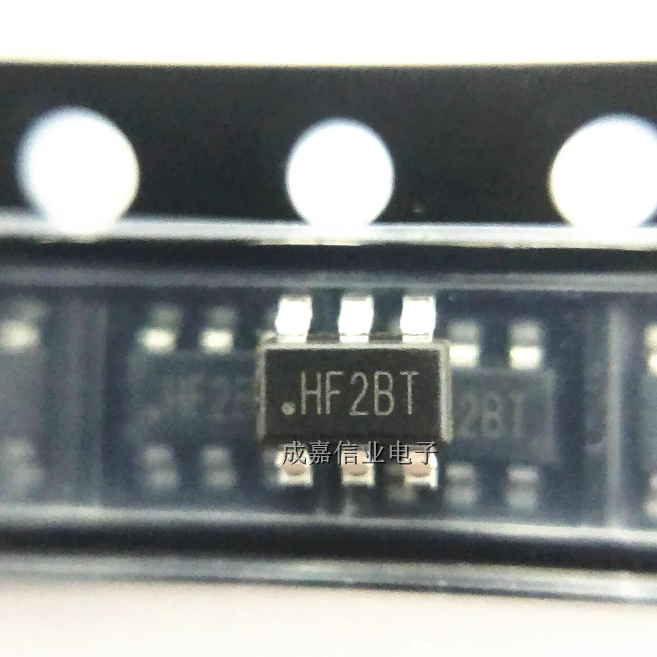 

10pcs/Lot AP62300WU-7 SOT-23-6 MARKING;HF Switching Voltage Regulators DCDC Conv HV PMIC - Power Management ICs