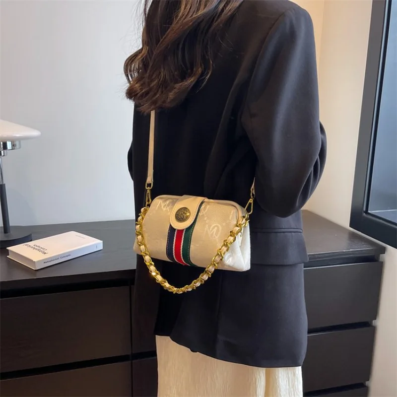 

Luxury Women's Tote Bag Made Of Checkered Leather Boasting Designer Inspired And Paris Daily Look ​