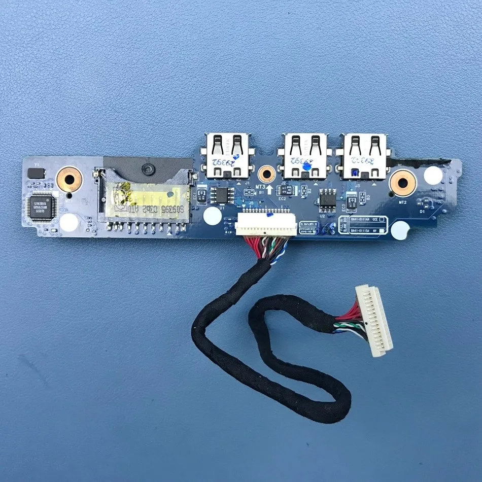 (Disassembled and used) For Samsung X420 NP-X420 Card Reader USB Sub Board BA92-05732A