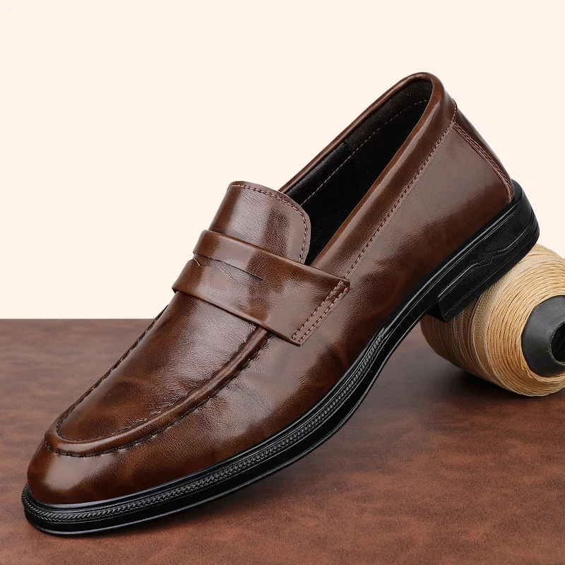 Brand Autumn Men's Round Toe Comfortable Anti Slip Casual Loafers Fashionable Breathable Soft Sole Business Casual Leather Shoes