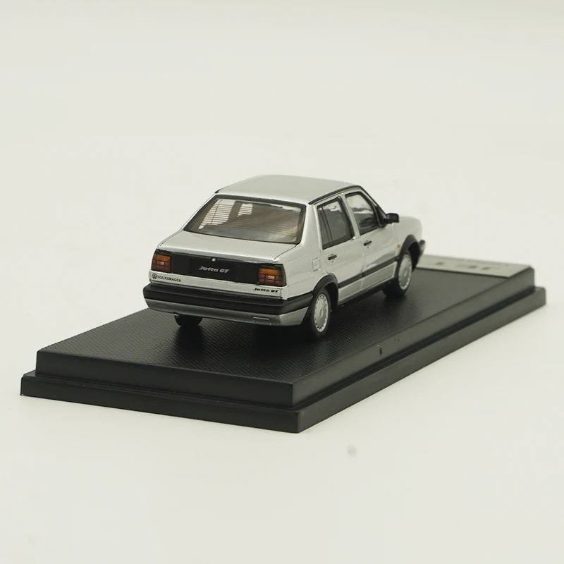 1:64 Jetta GT Liga Carro Diecasts & Veículos de Brinquedo Modelo de Carro Modelo em Escala em Miniatura Carro para Crianças
