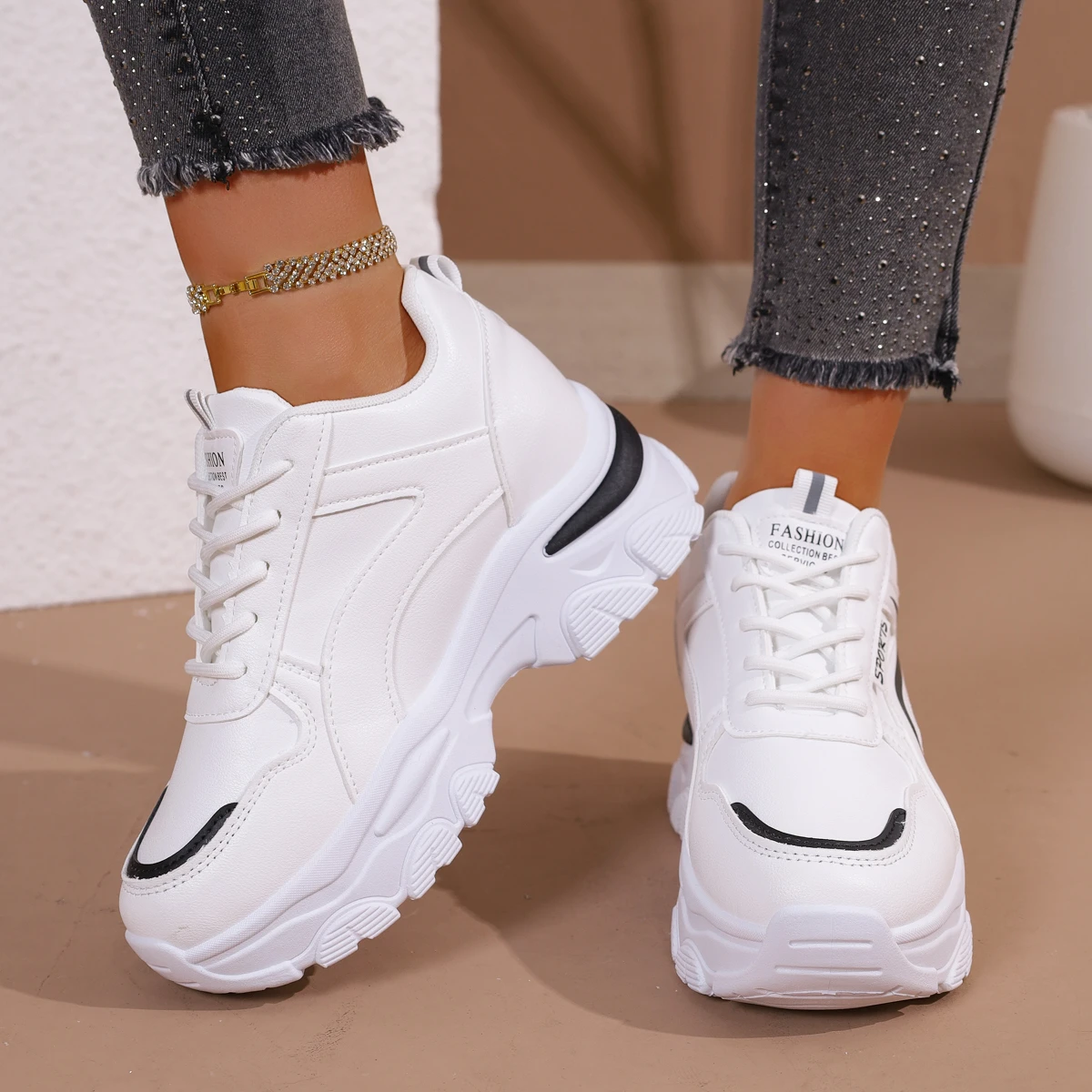 

Spring Autumn Round Head Mesh Breathable/comfortable Casual Sneakers Fashion New Thick-soled Non-slip Walking Shoes for Women