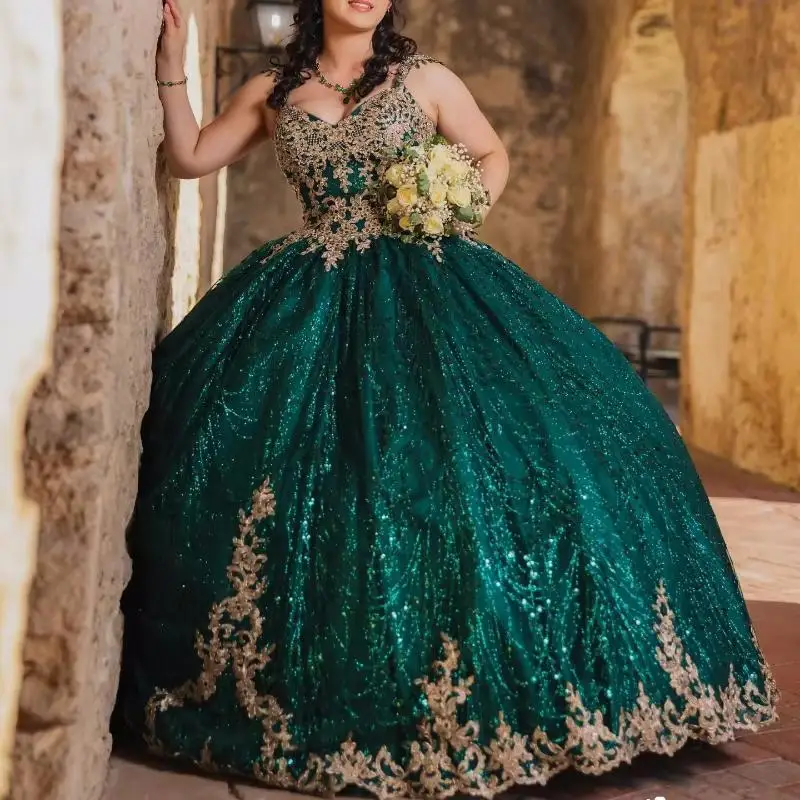 

Blackish Green Shiny Quinceanera Dresses Ball Gown Off Shoulder Gold Applique Lace Beads Crystal Tull Sweet 16 Dress Vestidos De