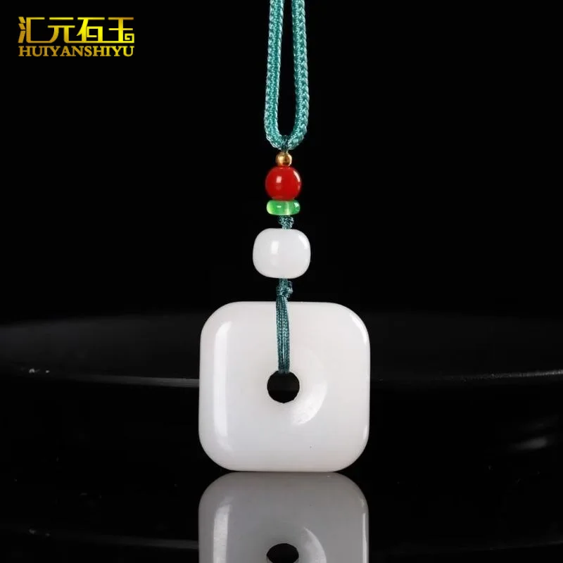 Xinjiang golden silk white water drop small vase pendant jade weight peace buckle gourd chicken heart-shaped bamboo pe